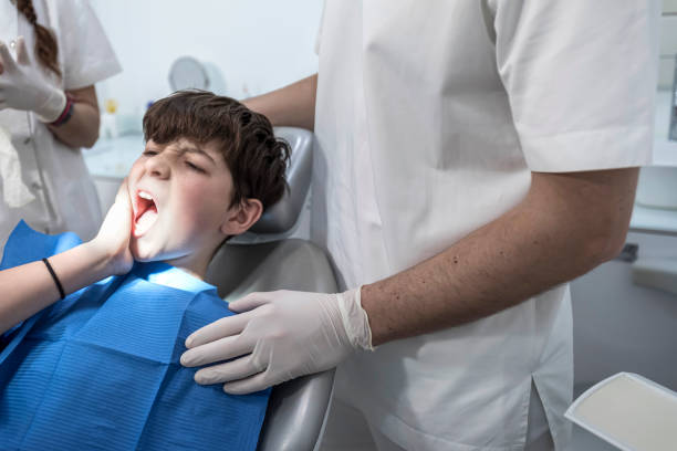 Best Emergency Treatment for Toothache in Lden, MA